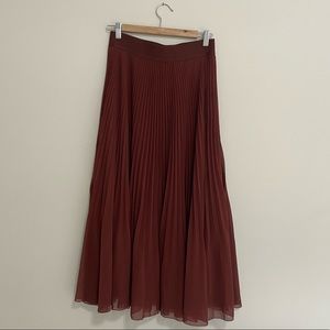 Aritzia/Wilfred Twirl Midi Skirt, Burgundy, Medium
